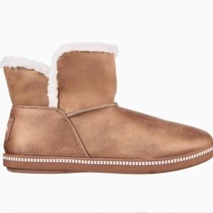 NEW! SKECHERS Cozy Campfire Song Birds Sherpa Lined Ankle Boots Booties 6.5.